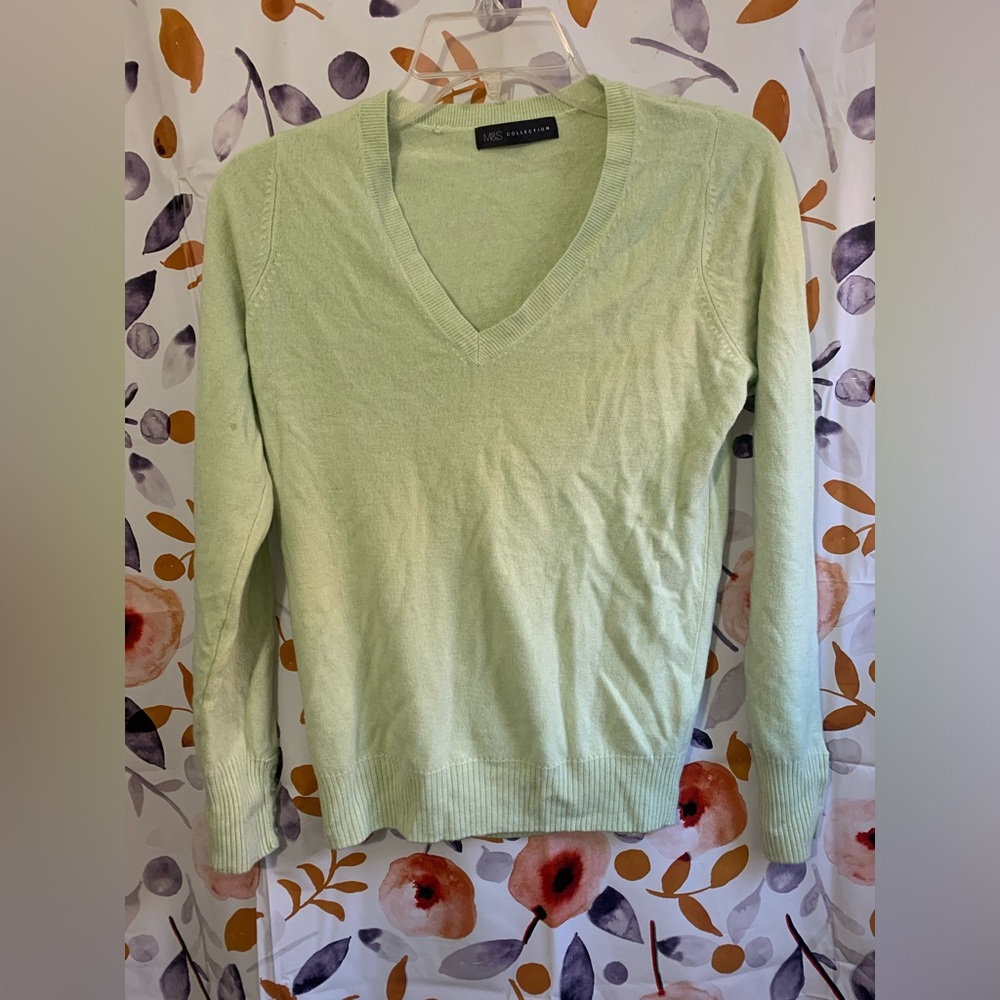 🔥5/$25 M&S Collection Sweater Sz M